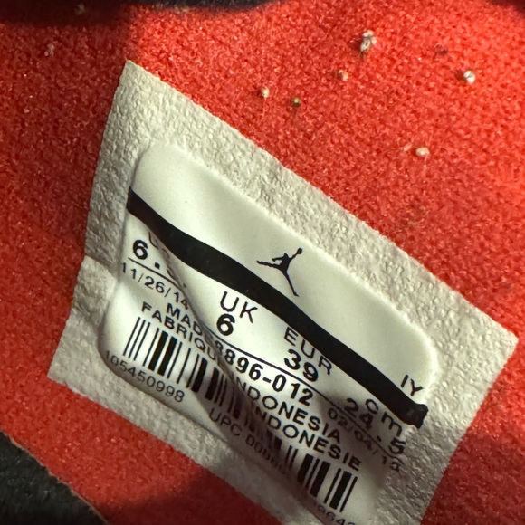 Air Jordan 11 Retro Low 'Bred' 2015 - Picture 2 of 6